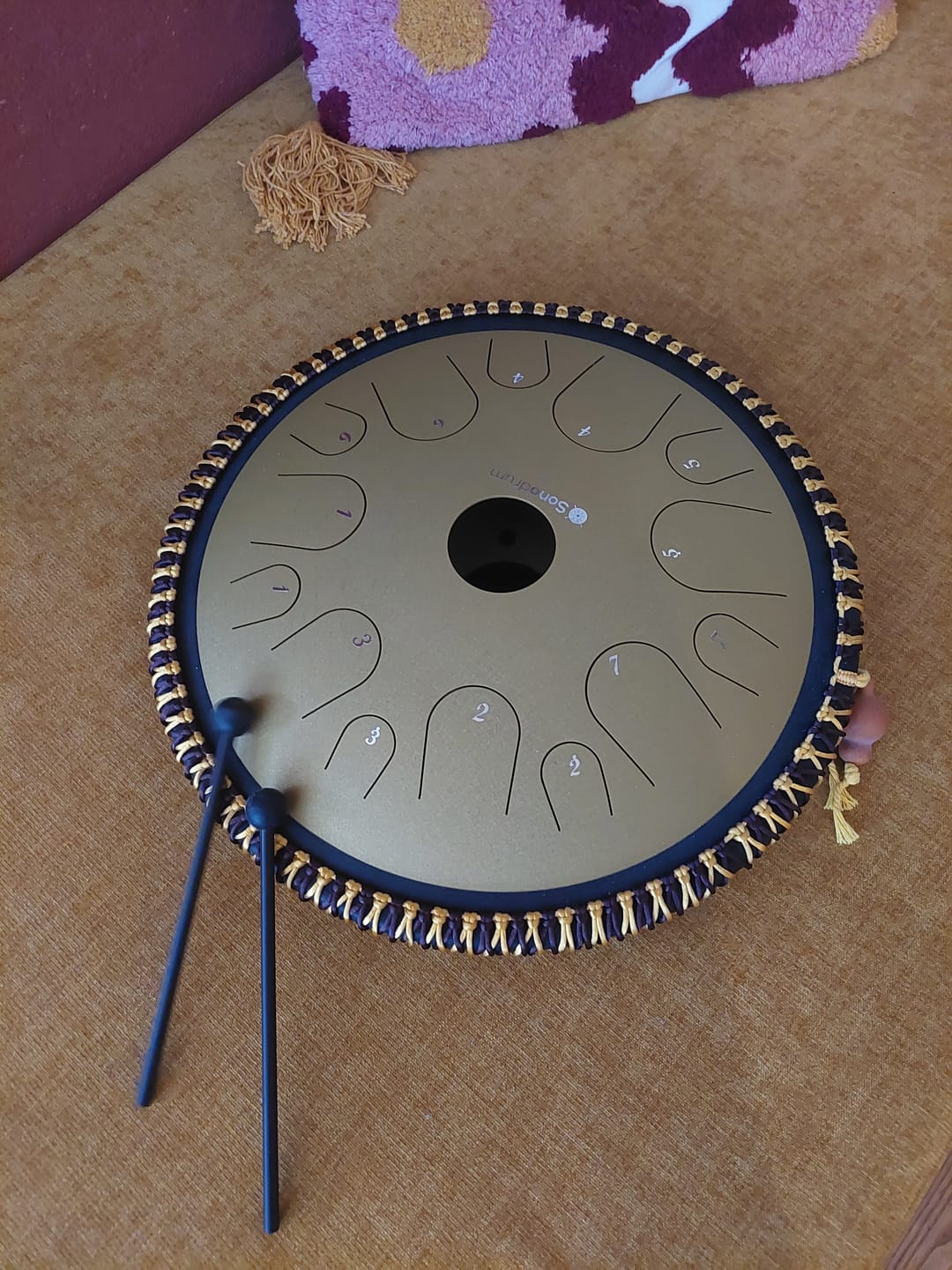 Customer photo review of Sonodrum Zungentrommel - "Exclusive" - Handgefertigt - 38cm - 14 Zungen - C-Dur