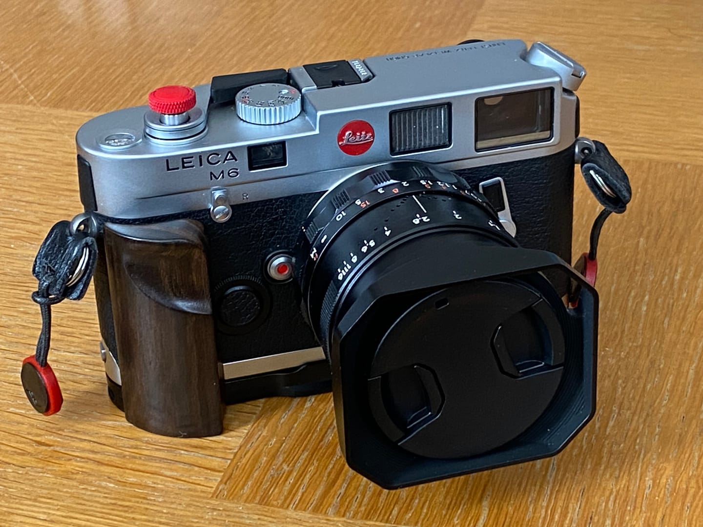 Customer photo review of Film Leica M Grip YW Design