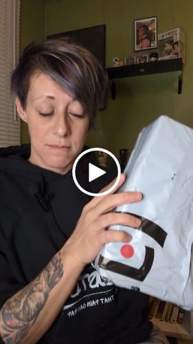 Customer video review of Mystery K-pop Album
