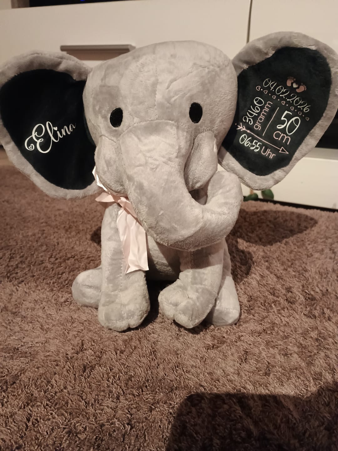 Customer photo review of Kuschel Elefant - Baby-Stofftier