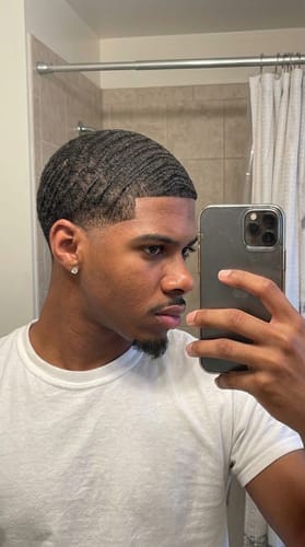 Customer photo review of HR Styling Pomade – Strong Hold (No Flakes)