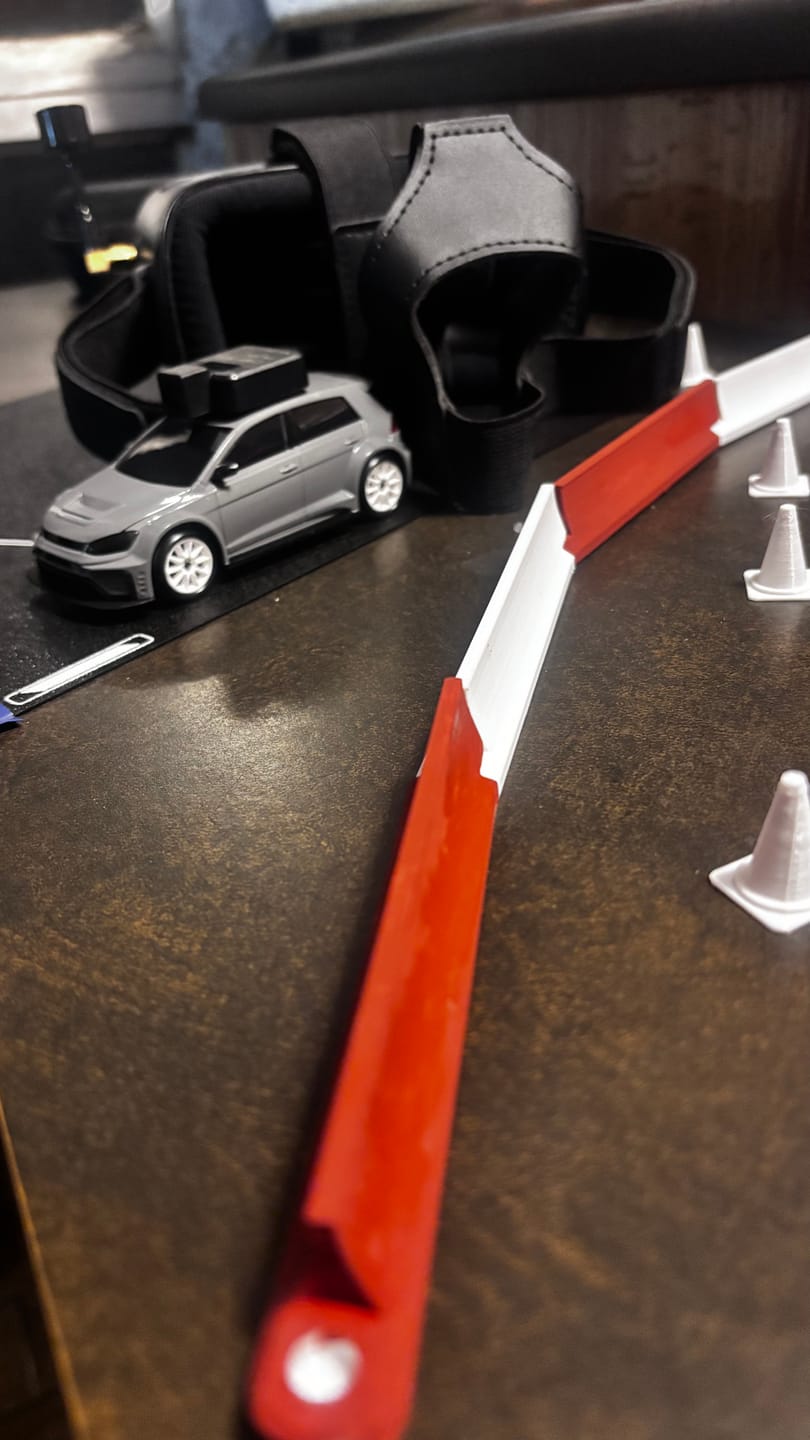 Customer photo review of SNT MG051 with Gyroscope 1:43 MIX GO Series Car Remote Control Version