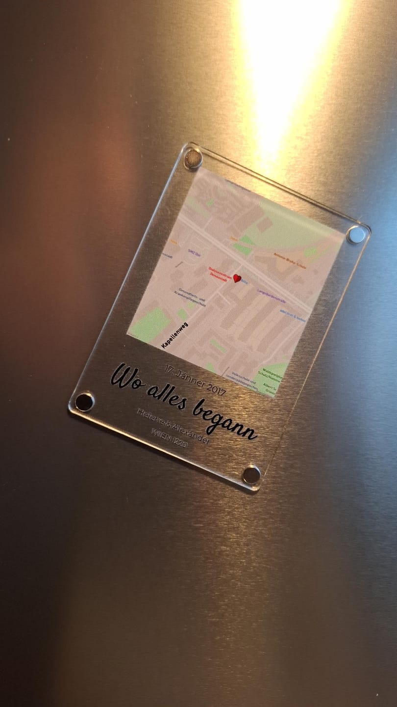 Customer photo review of "Unser Ereignis" - Acryl Magnet