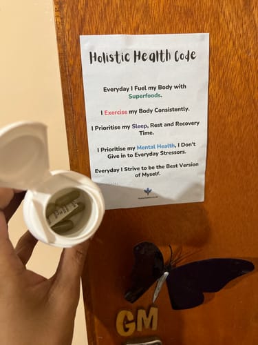 Customer photo review of Superhuman 60 Capsules