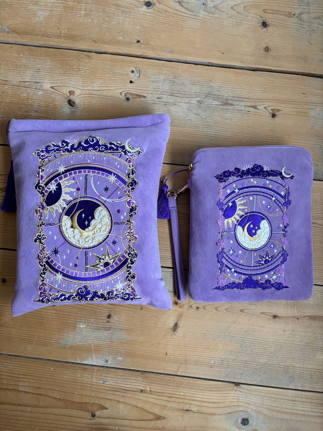 Customer photo review of Otherworldly eReader Sleeve - Lilac