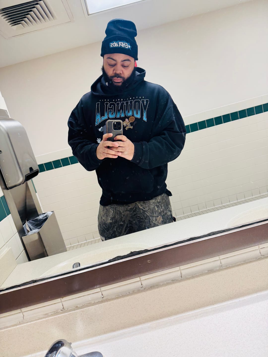 Customer photo review of 5047 - Tom & Jerry Pullover