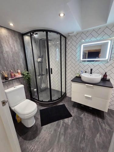 Customer photo review of 900 x 900mm Quadrant Stone Grey Slate Shower Tray