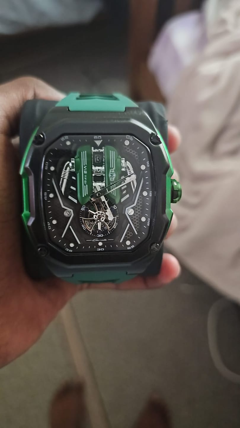 Customer photo review of HMN V12 Prestige