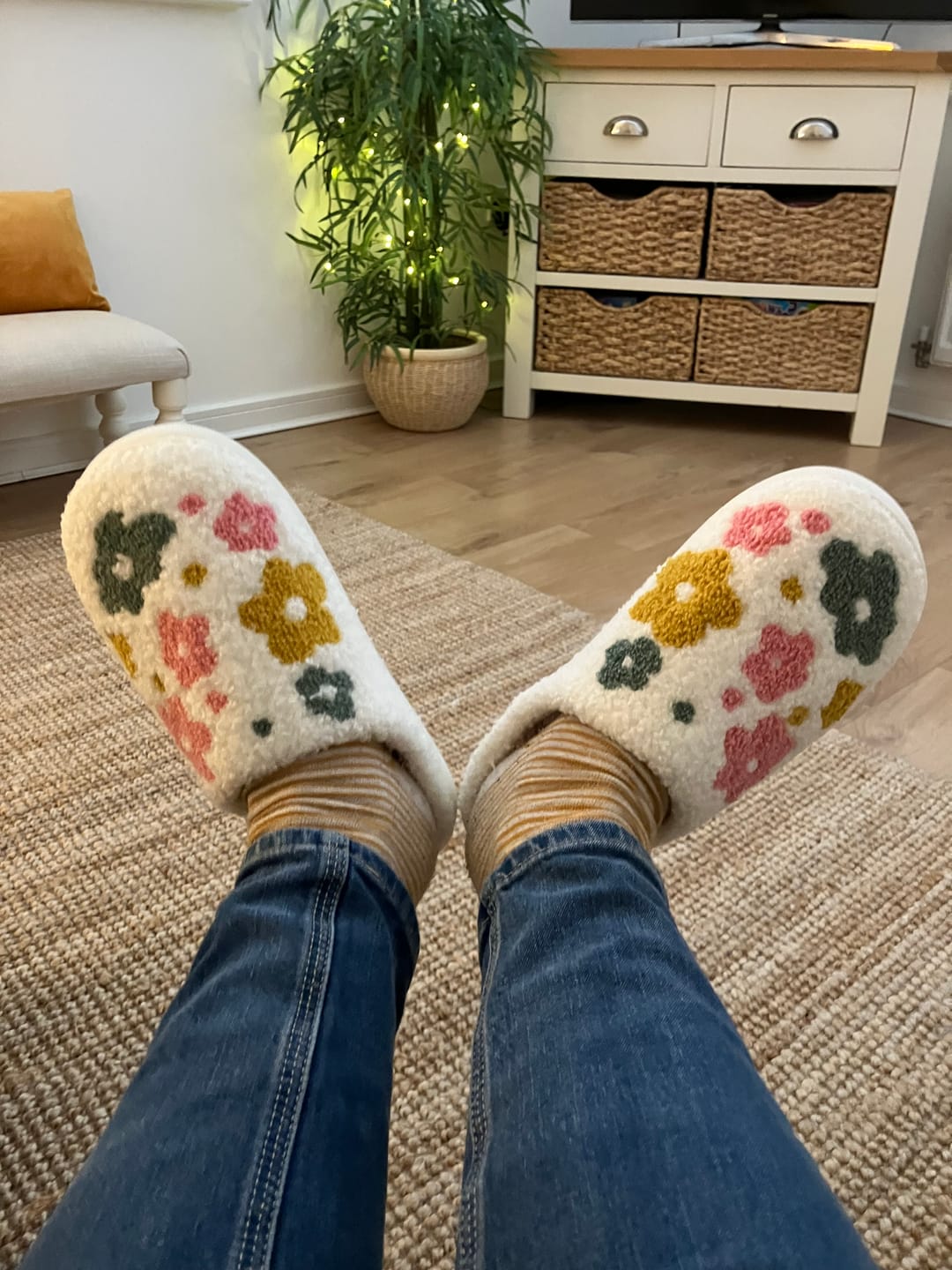 Customer photo review of Livia Flower Slippers