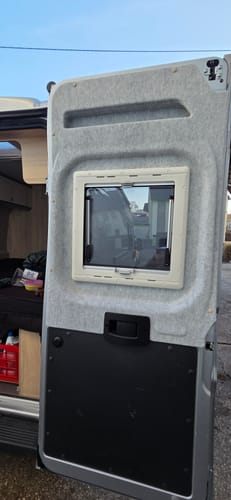 Customer photo review of Carpet Filz selbstklebend für Camper