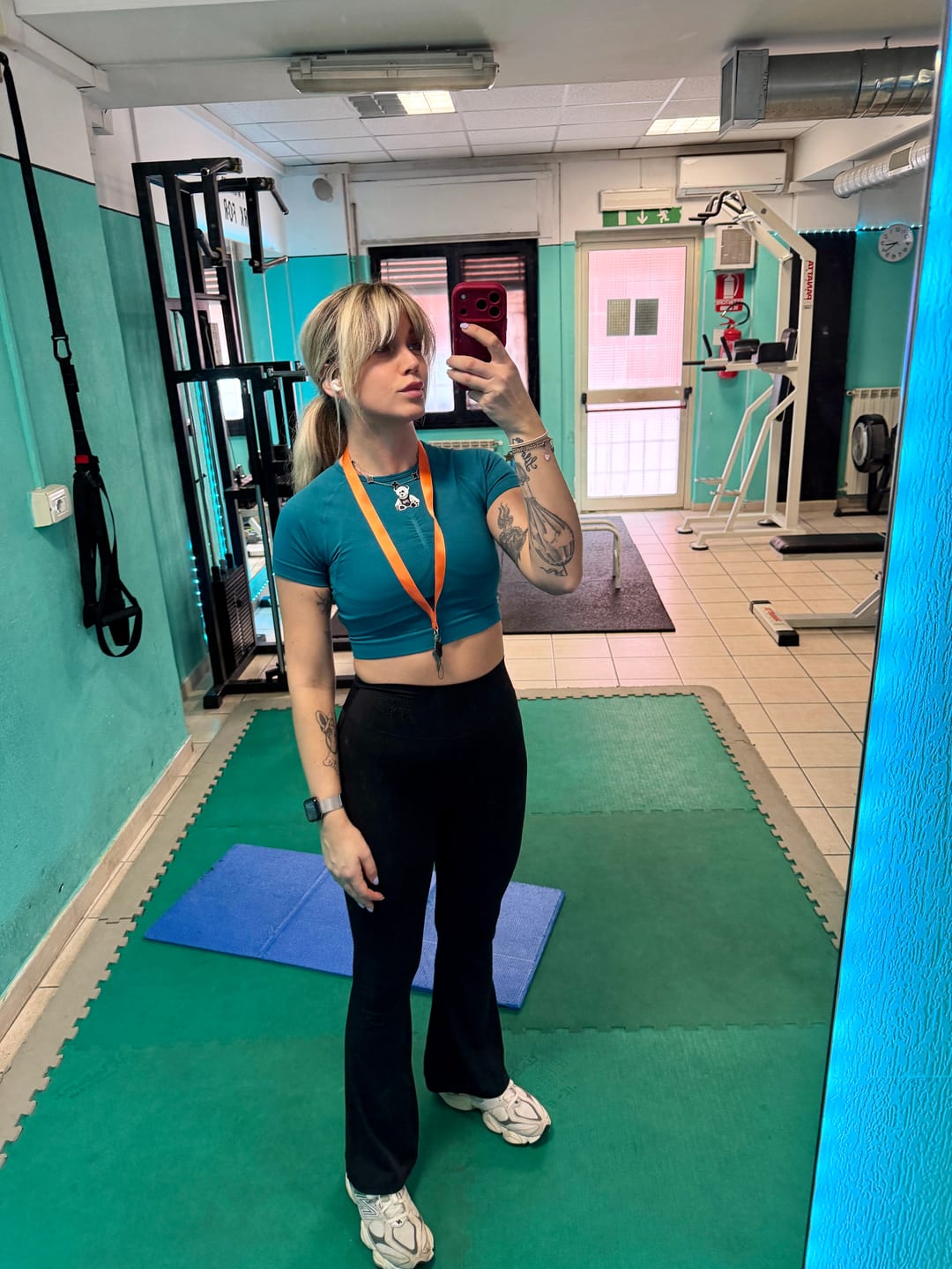 Customer photo review of CROP TOP EVOLUTION VERDE