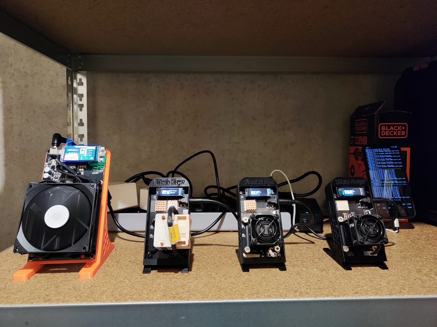 Customer photo review of Bitaxe Gamma 601 V2.0 (1.5TH/s)