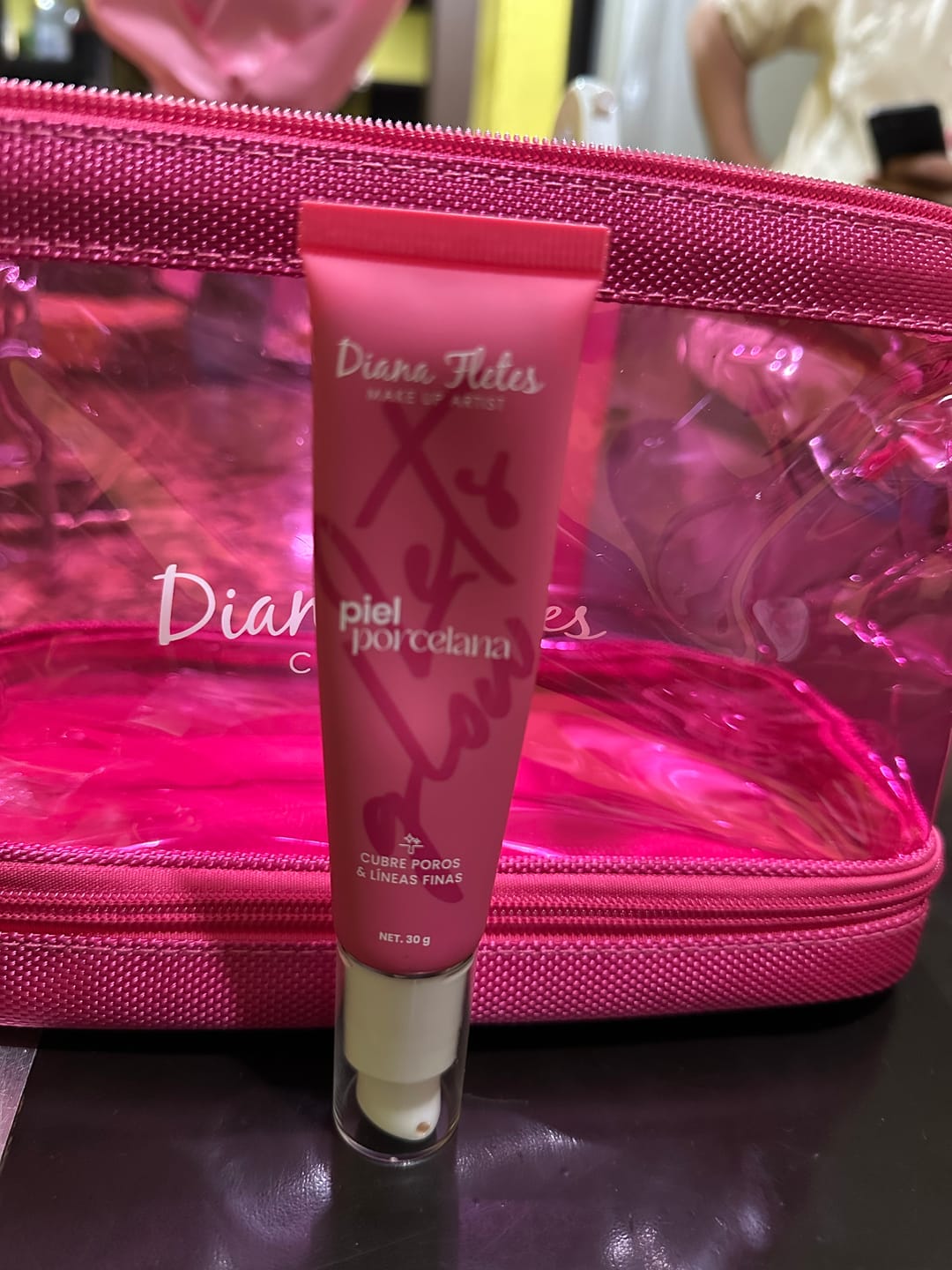 Customer photo review of Primer Piel De Porcelana Diana Fletes