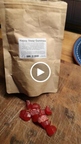 Customer video review of 😴 Happy Sleep Gummies