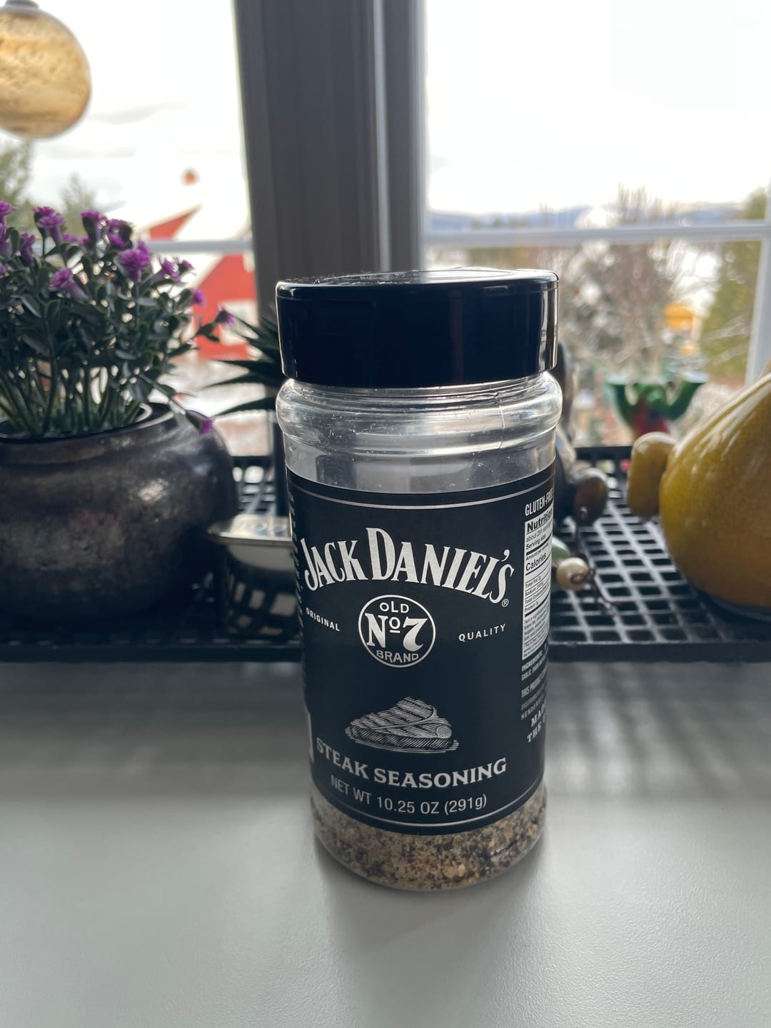 Customer photo review of Jack Daniel  ́ s Steak Seasoning, 291 gr.