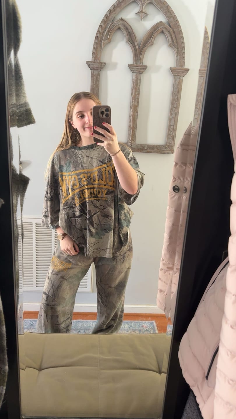 Customer photo review of 2052 - Gold's Iron Legacy Heritage Sweats
