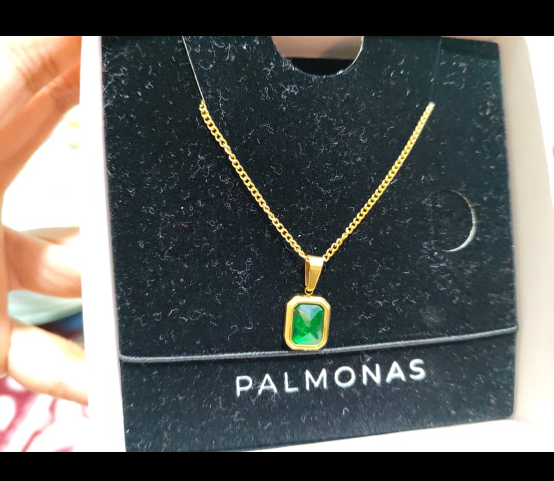 Customer photo review of Everyday Exquisite Green Stone Gold Necklace