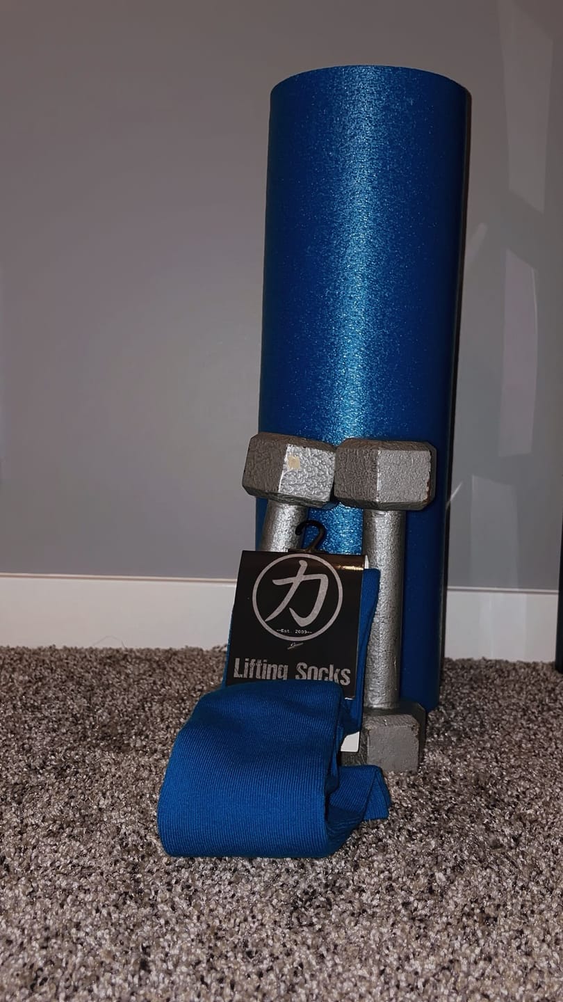 Customer photo review of Deadlift Socks - Blue
