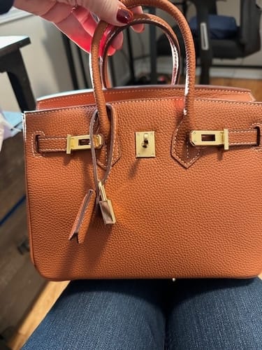 Customer photo review of Gabrielle