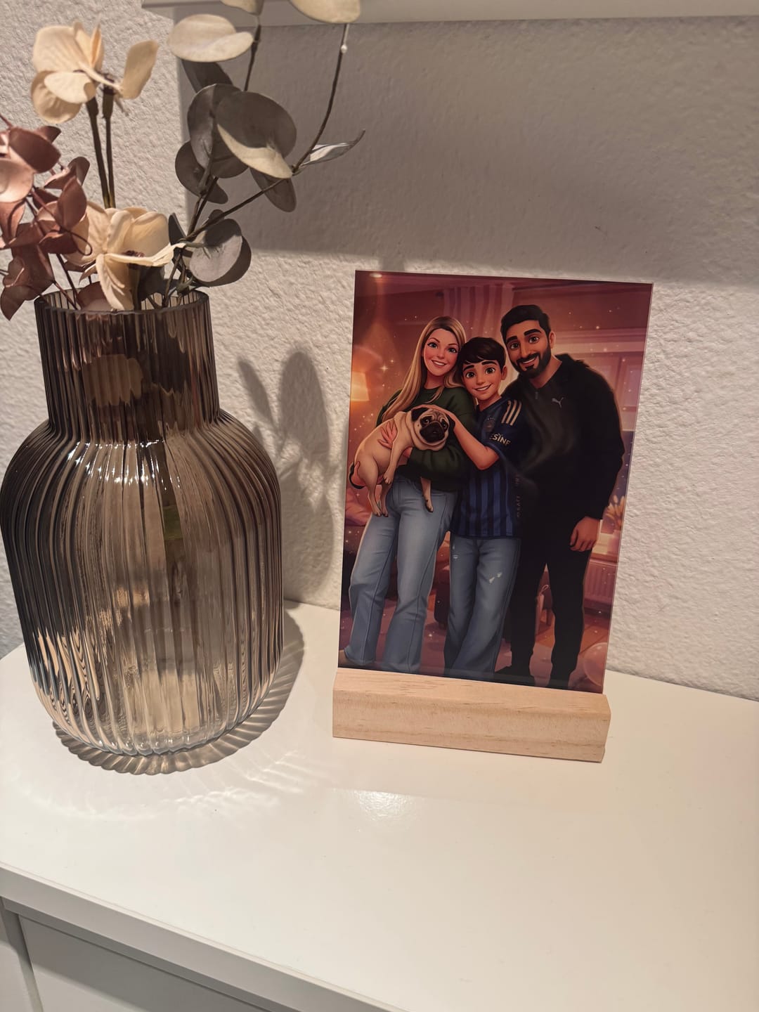 Customer photo review of Cartoon Love - Personalisierter Acrylaufsteller mit Cartoon-Effekt