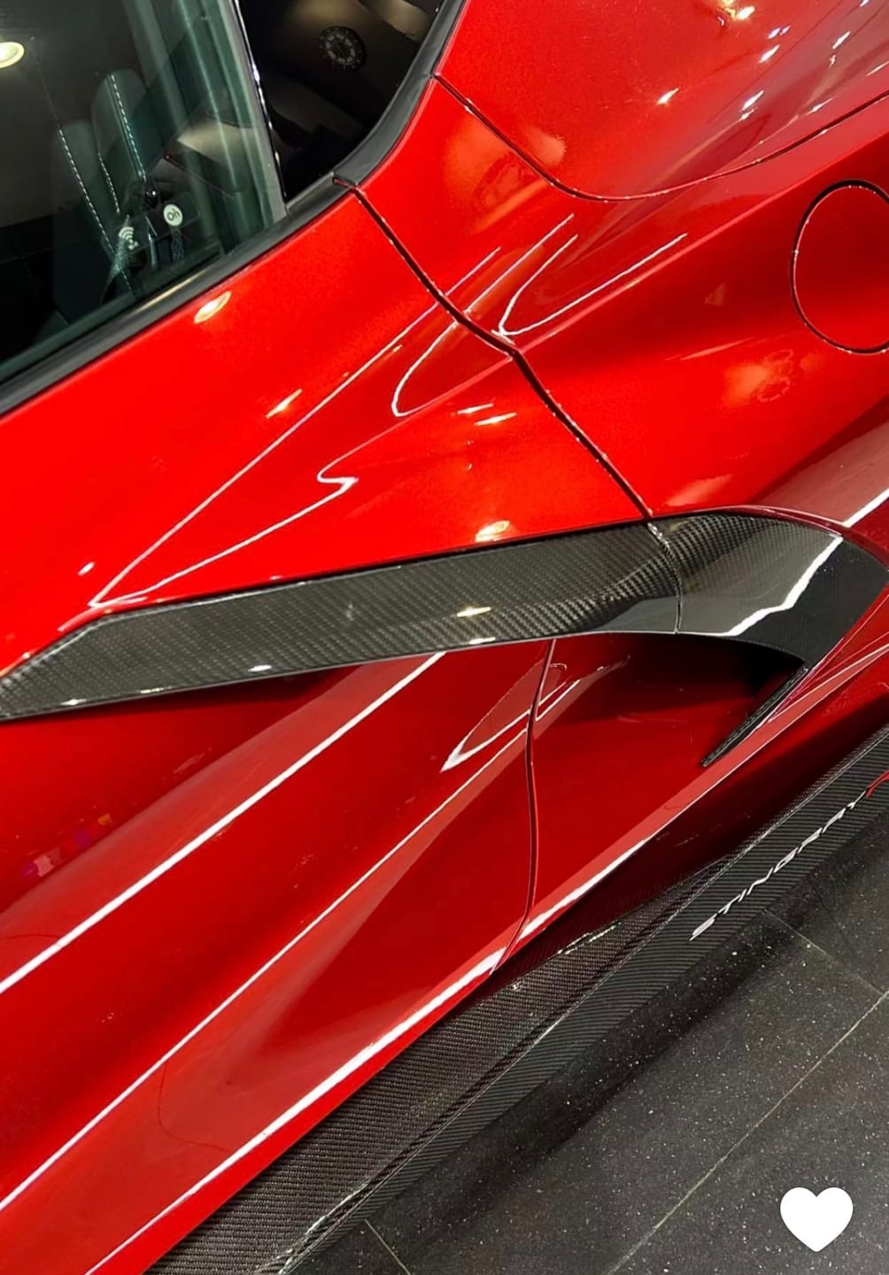 Customer photo review of Corvette C8 Stingray DRY CARBON FIBER Door Garnish