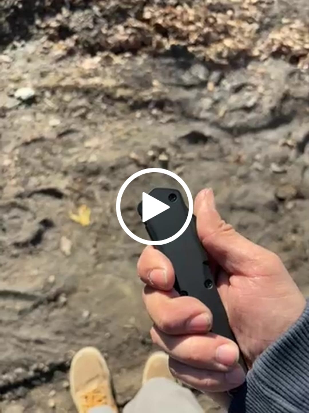 Customer video review of Black Ghost OTF Knife (Multiple Blade Styles Available)