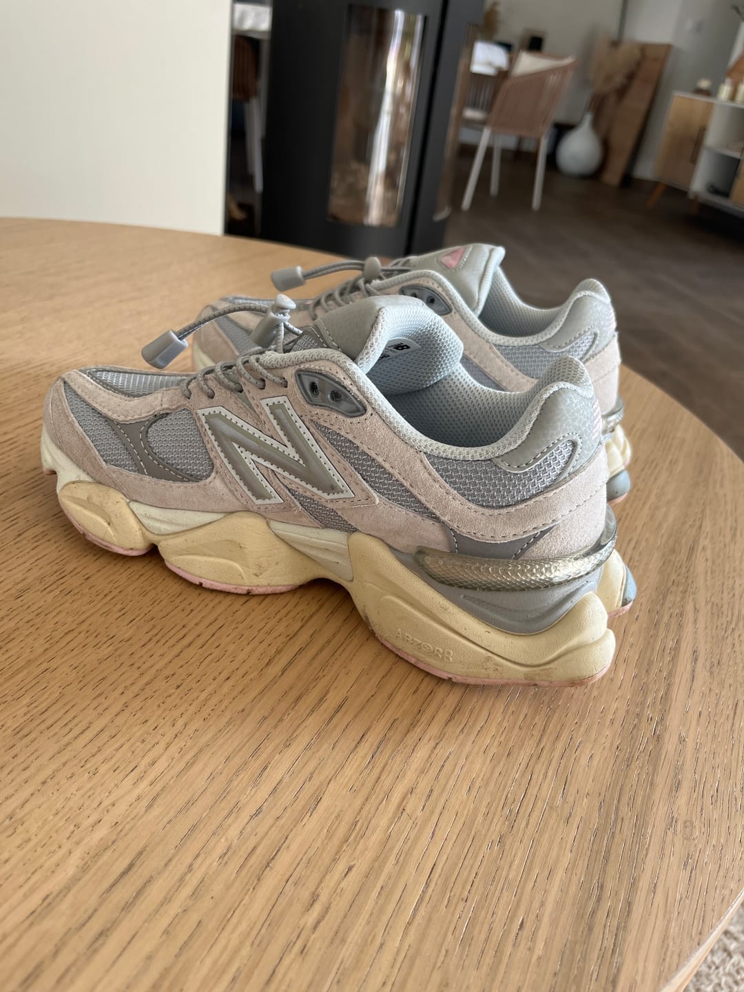 Customer photo review of New Balance 9060GM
