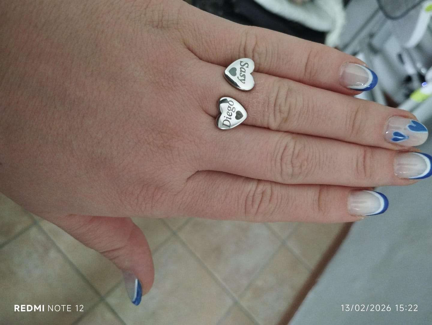Customer photo review of Anello Doppio Cuore Personalizzato - Cuori Legati