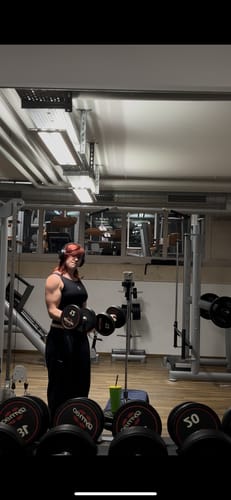 Customer photo review of DIVINE Backless Top - Deep Black