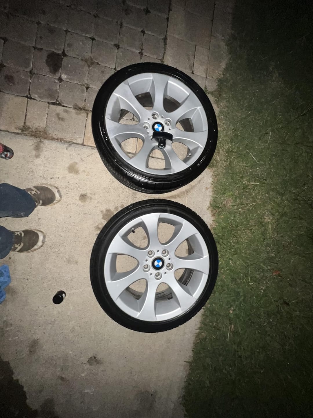 Customer photo review of Brug's Pro Grip Wide Tire Shine Applicator Brush