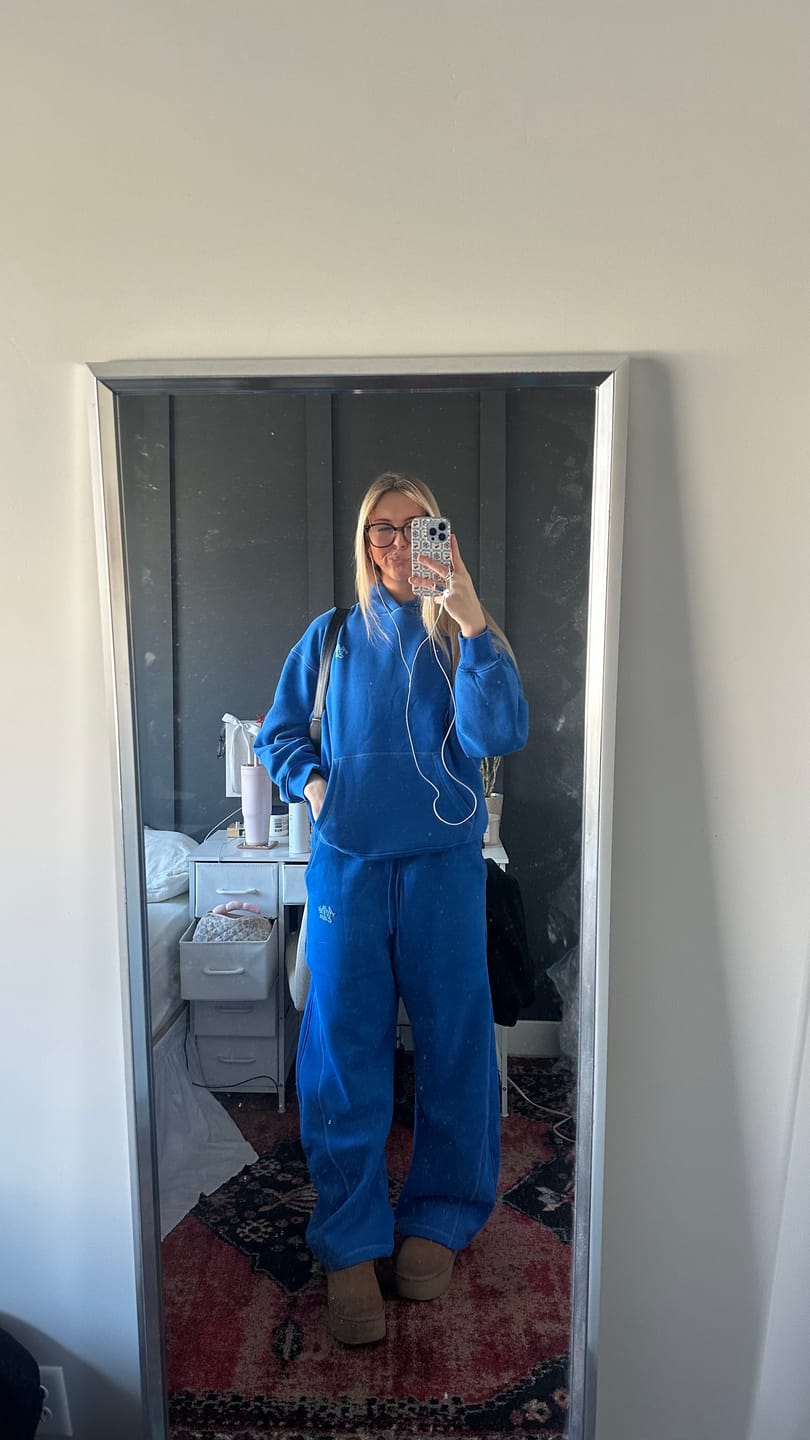 Customer photo review of Soufflé Baggy Hoodie Set