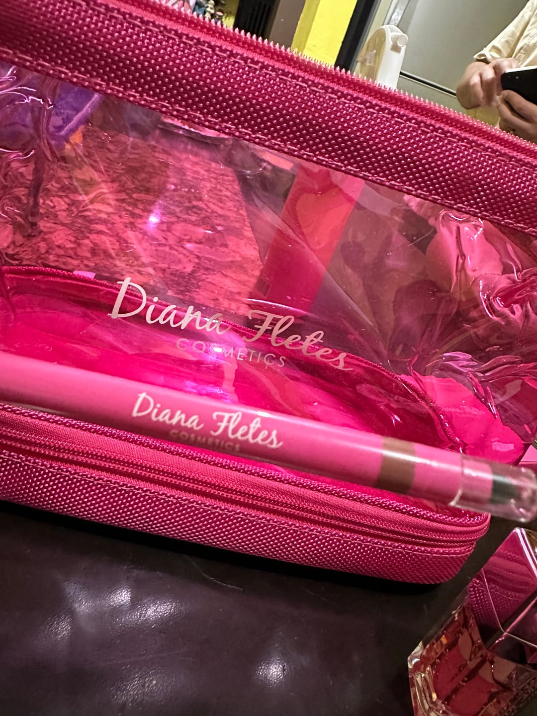 Customer photo review of Lápiz Delineador de Labios