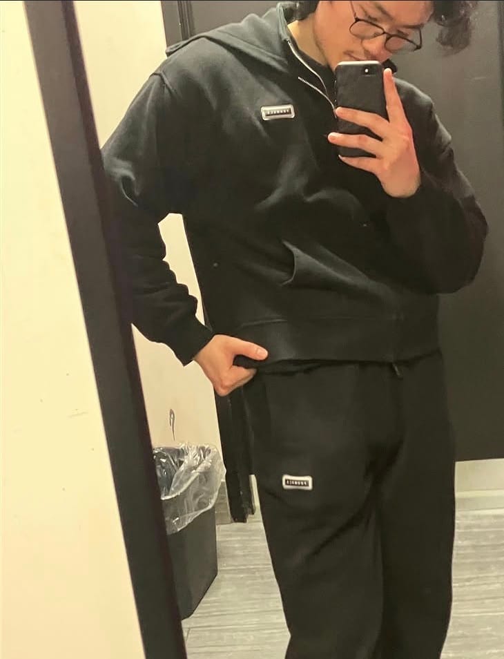 Customer photo review of 2062 - Comfy Collection - Sweats