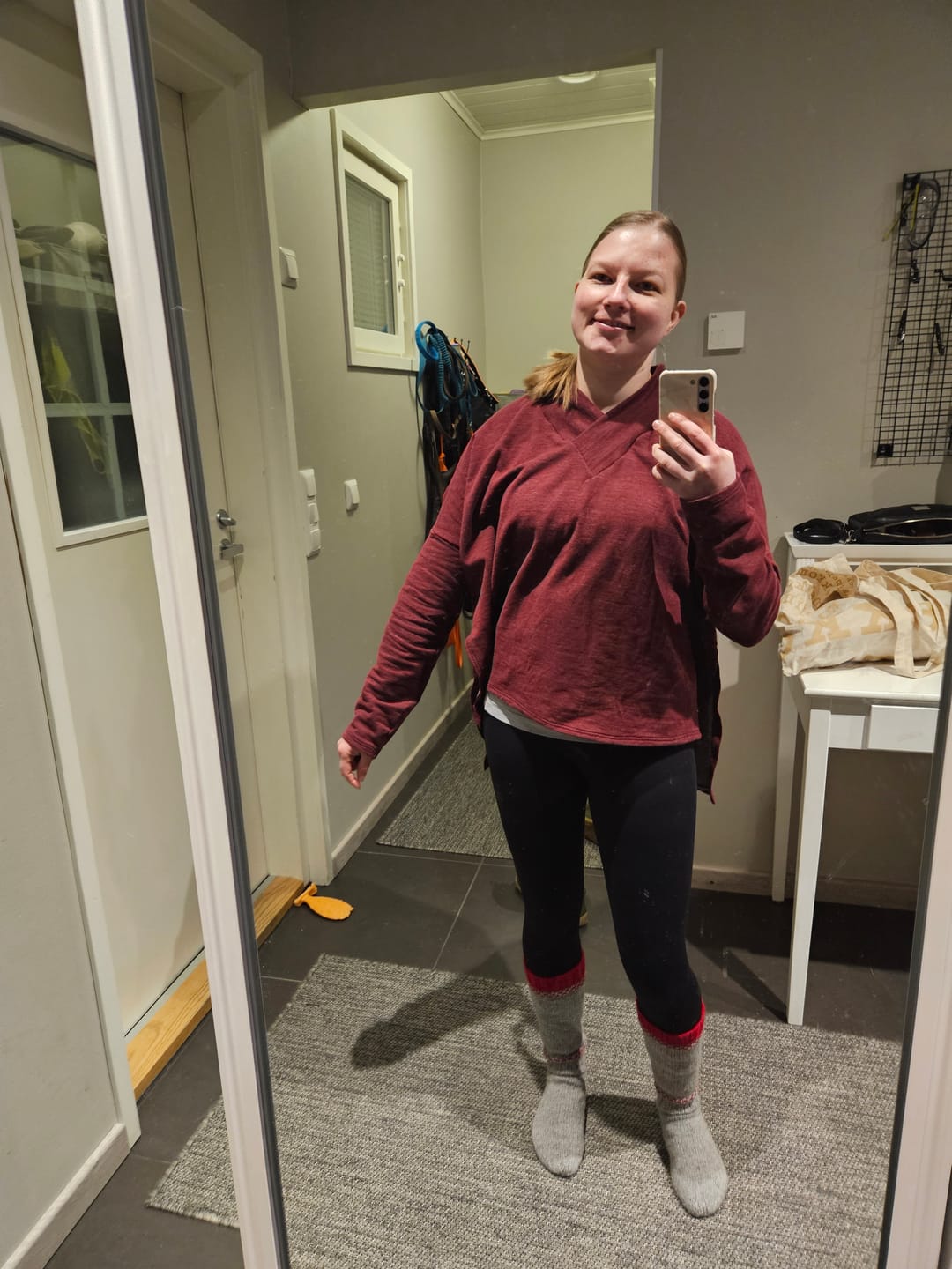 Customer photo review of Tummanpunainen meleerattu JC - Pala