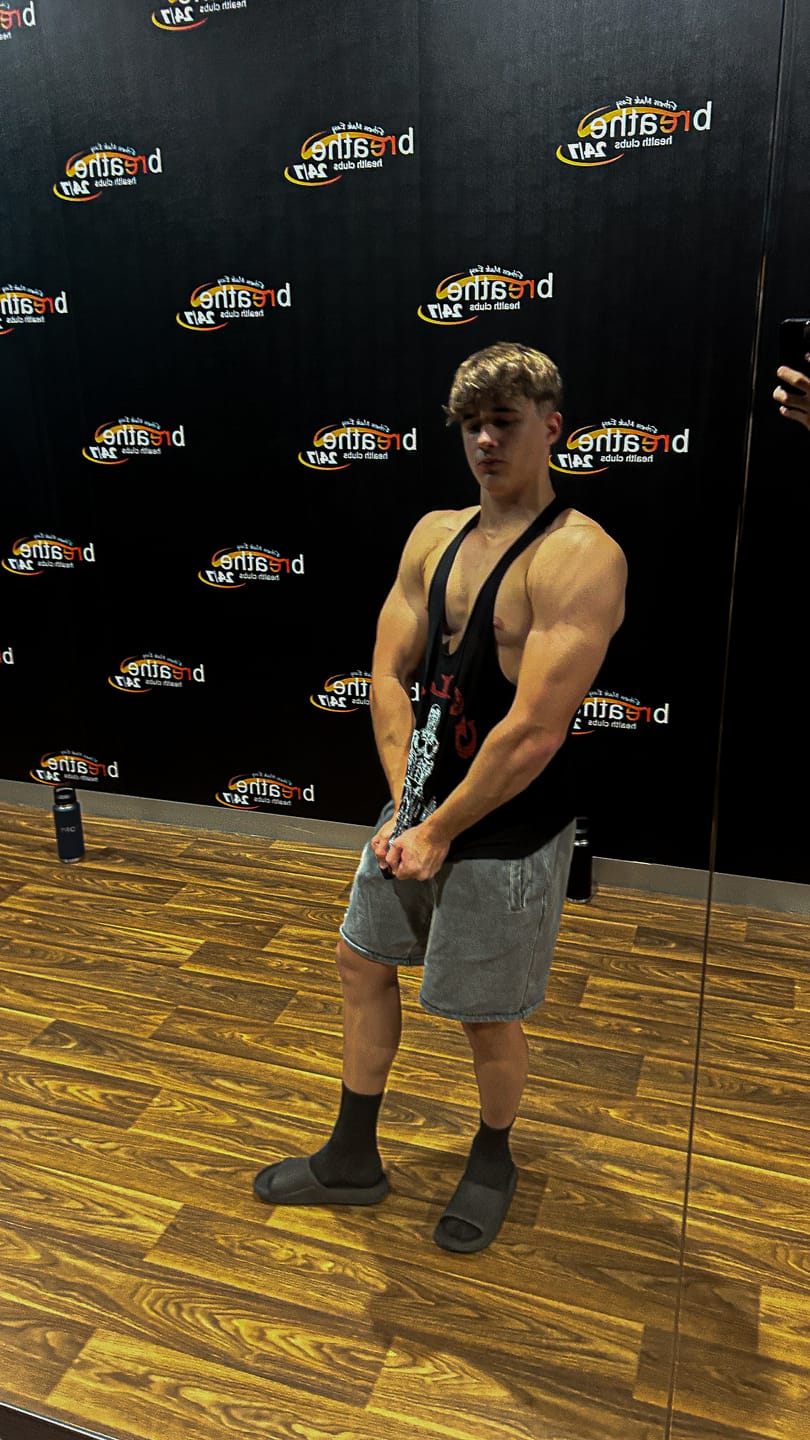 Customer photo review of 3003 - Gold's Iron Legacy Icon Stringers