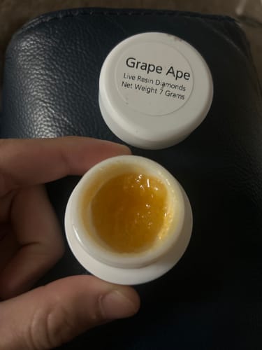 Customer photo review of Grape Ape | Live Resin Diamonds