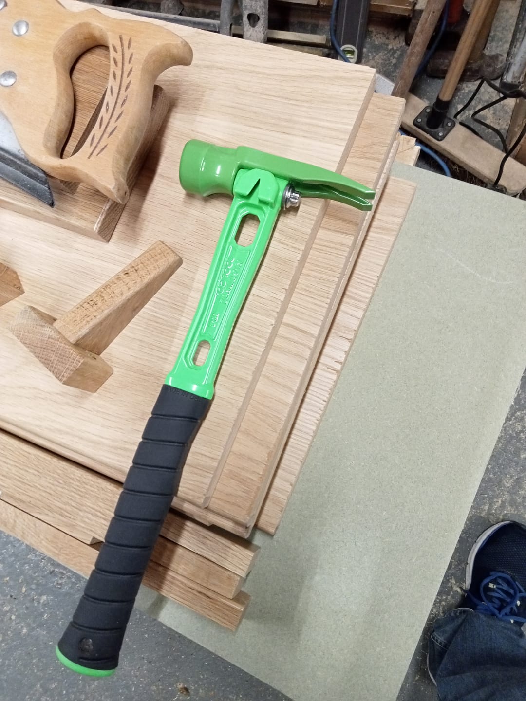 Customer photo review of Martinez Tools | M1 15oz Steel Hammer Coloured Head