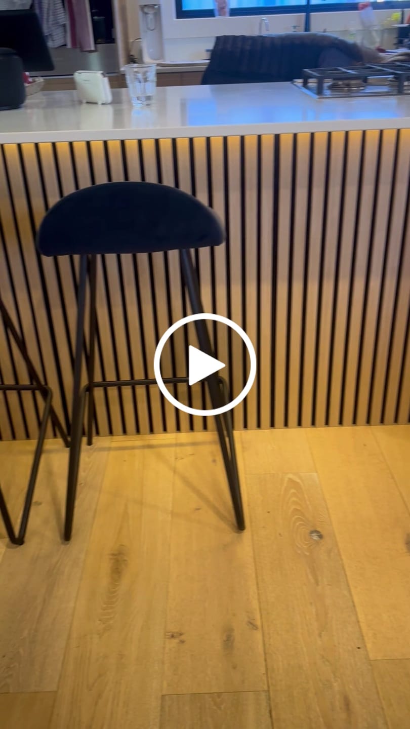 Customer video review of Natural Oak Acoustic Slat Wall Panel - 290cmx60cm
