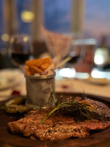 Customer photo review of Cena Romántica Febrero