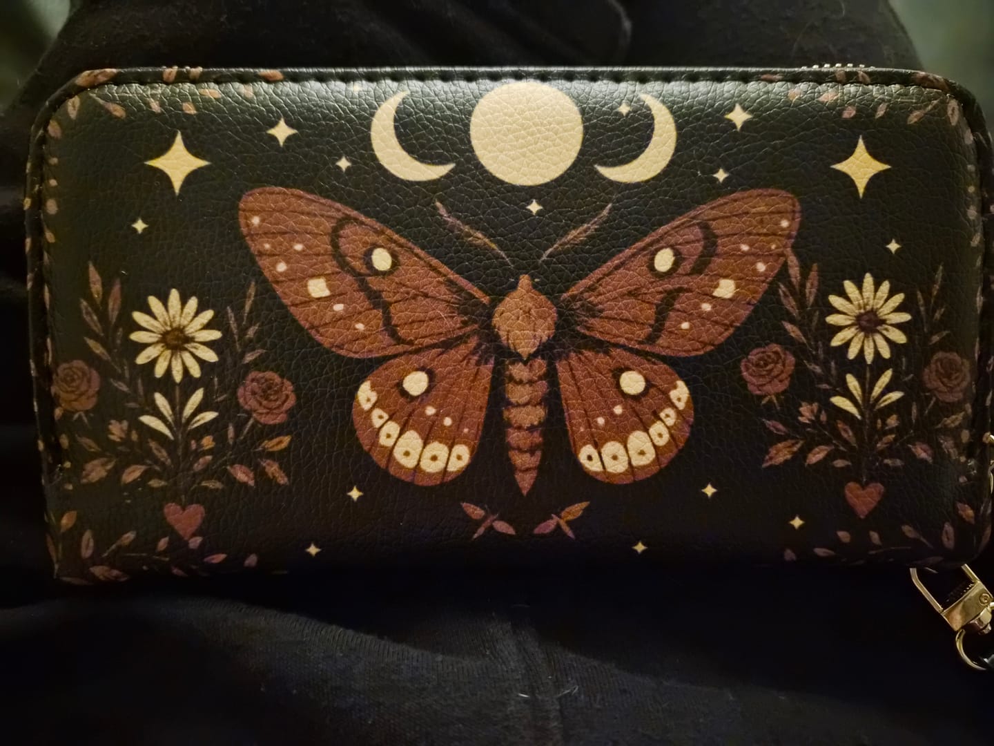 Customer photo review of Moth And Moon Print - Leather Wallet