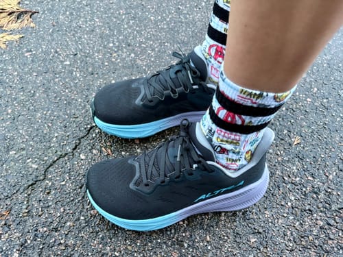 Customer photo review of Altra Experience Flow 2 Women's Running Shoe - Black/Light Blue
