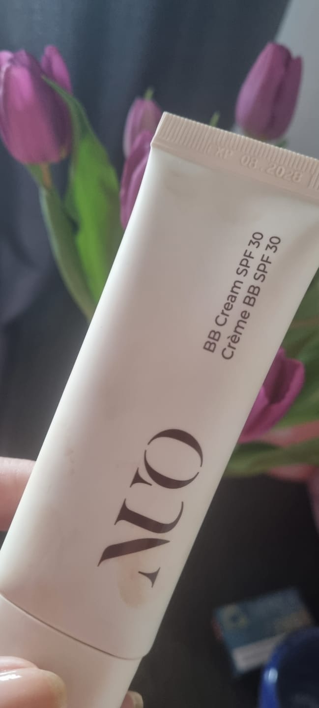 Customer photo review of BB Cream SPF30