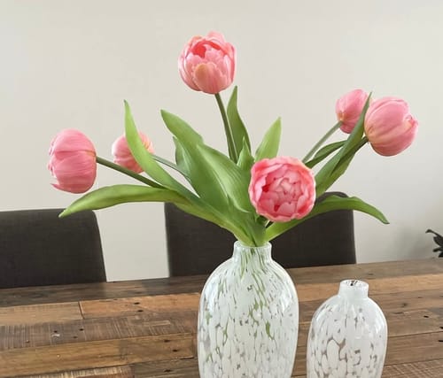 Customer photo review of Pastel pink real touch tulip (3 stems) (PRE-ORDER for late Jan)