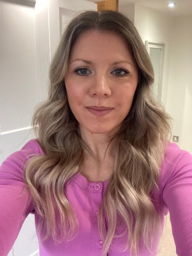 Customer photo review of Beach Wave Remy Human Hair Invisible Wire Extension - Scandinavian Blonde