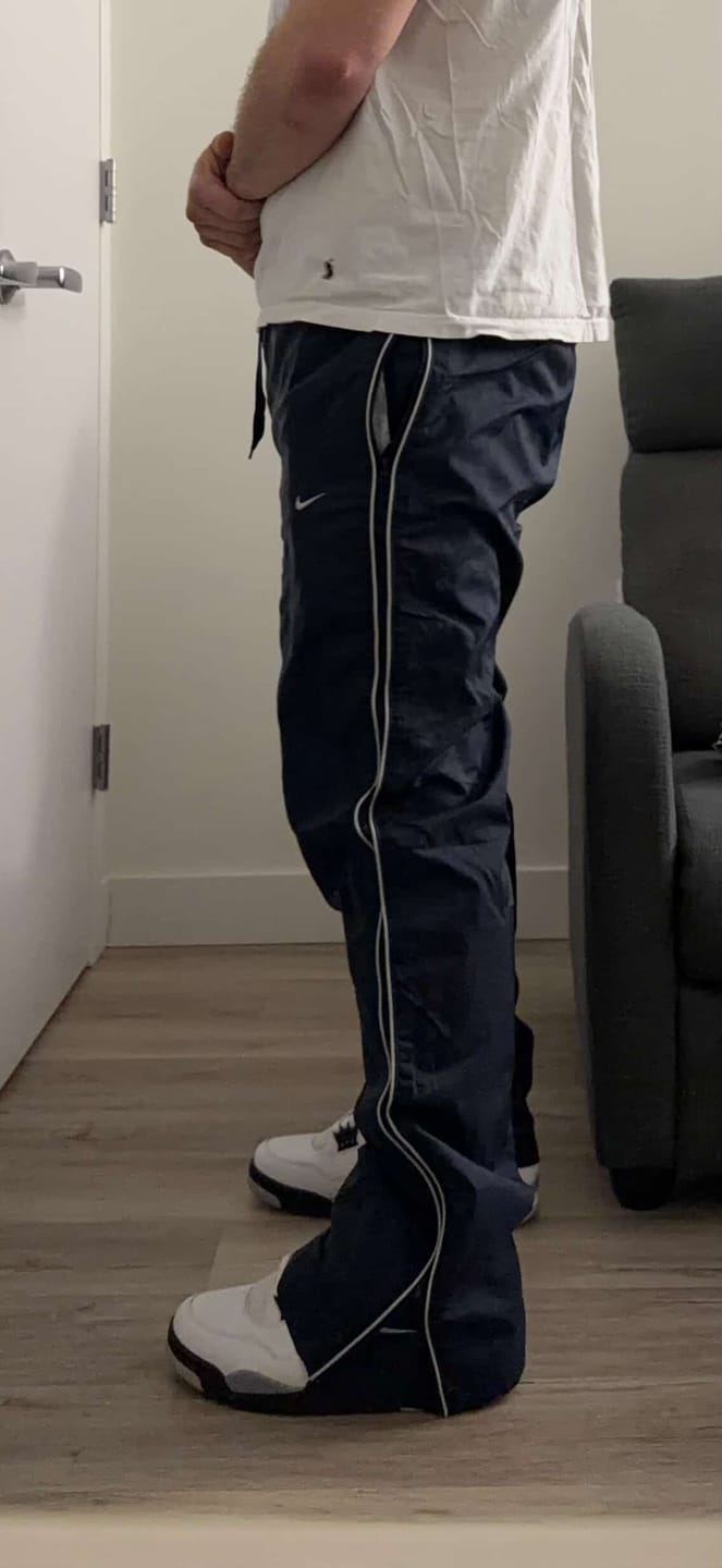 Customer photo review of Nike Vintage Track Pants SUPER RARE 2000s Navy (L)