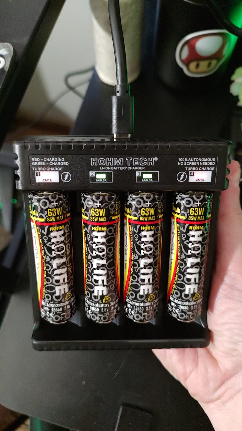 Customer photo review of Hohm Tech School 4 Channel Battery Charger