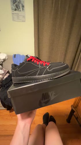 Customer photo review of Shoe Suplr