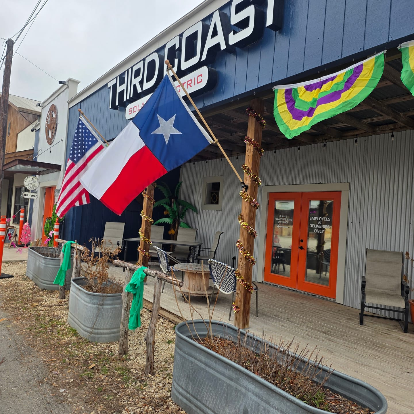 Customer photo review of 3' x 5' Texas Flag Set