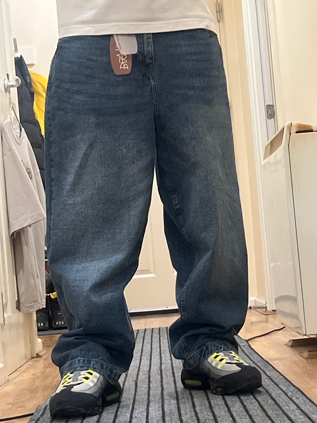 Customer photo review of DENIM PANT | FROST