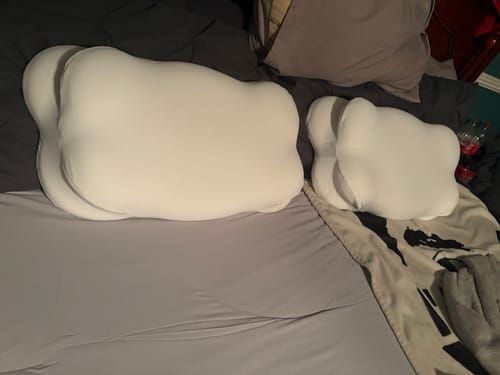 Customer photo review of Mellow CloudAlign™ Pillow